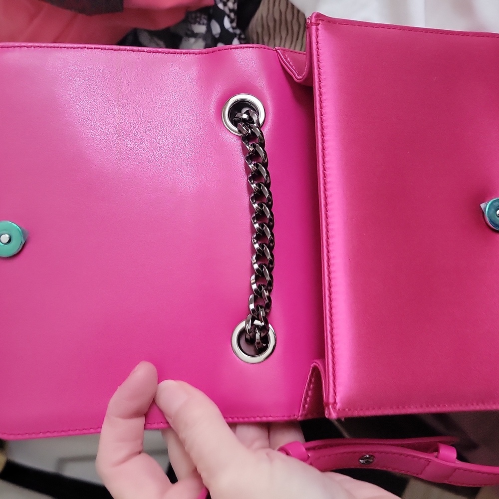 Salvatore Ferragamo Pink Crossbody Bag with Chain Strap - Picture 11 of 15